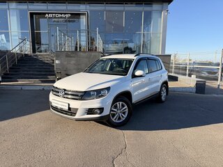2015 Volkswagen Tiguan I Рестайлинг, белый, 1350000 рублей, вид 1