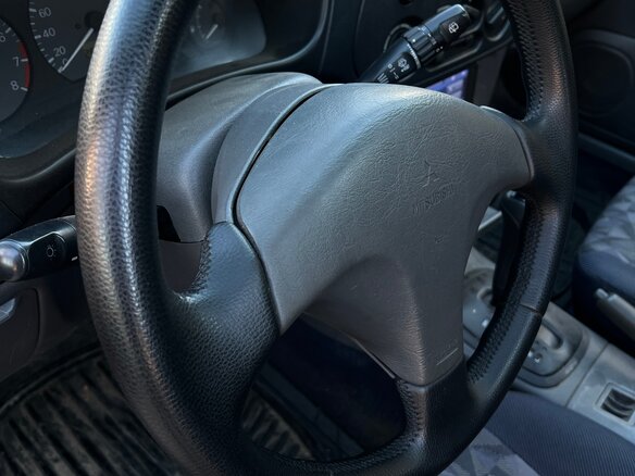 1997 Mitsubishi Colt V (CJ), красный, 255000 рублей - вид 8