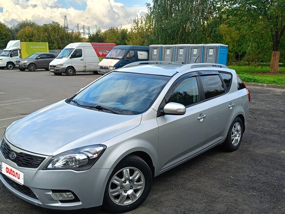 2011 Kia Ceed I Рестайлинг, серебристый, 750000 рублей - вид 6