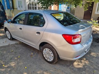 2014 Renault Logan II, серый, 650000 рублей, вид 3