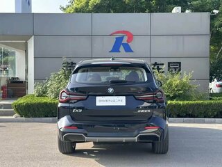 2025 BMW iX3 I (G08) Рестайлинг, чёрный, 5990000 рублей, вид 5