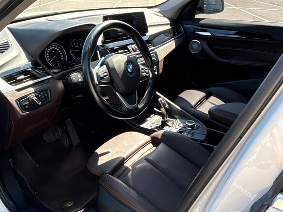 2022 BMW X1 Long 20Li sDrive II (F48) Рестайлинг, белый, 2500000 рублей - вид 6