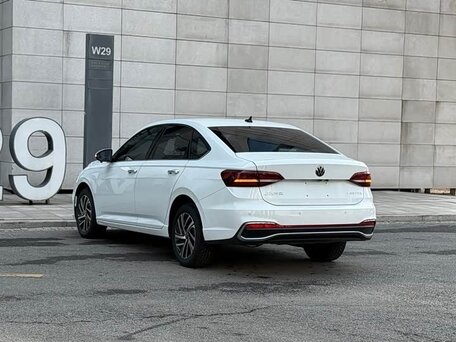 2022 Volkswagen Lavida III Рестайлинг, белый, 1360000 рублей, вид 5