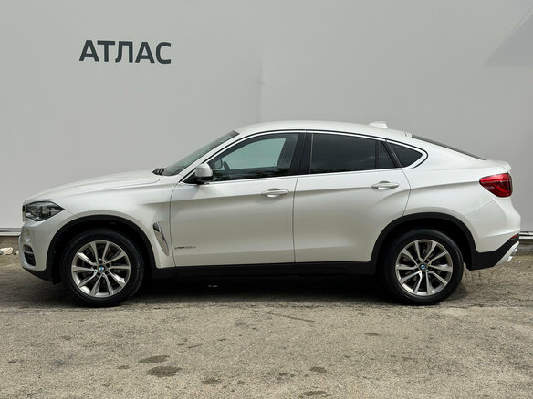 2017 BMW X6 30d II (F16), белый, 5100000 рублей - вид 7