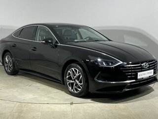 2020 Hyundai Sonata VIII (DN8), чёрный, 1820000 рублей, вид 4