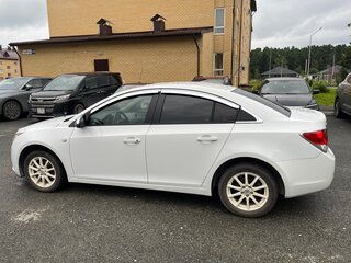 2011 Chevrolet Cruze I, белый, 525000 рублей, вид 5