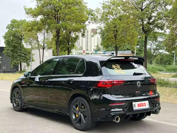 2023 Volkswagen Golf VIII, чёрный - вид 5