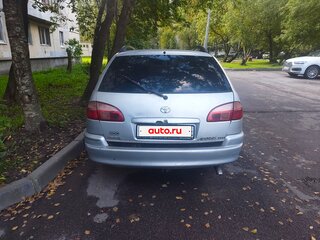 2002 Toyota Avensis I Рестайлинг, серебристый, 249000 рублей, вид 5