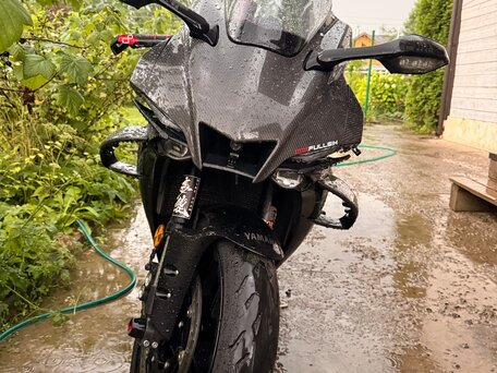 2023 Yamaha YZF-R1, чёрный, 2050000 рублей, вид 1