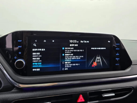 2022 Hyundai Sonata VIII (DN8), чёрный, 2040000 рублей - вид 8