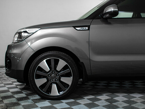 2017 Kia Soul II Рестайлинг, серый, 1499000 рублей - вид 19