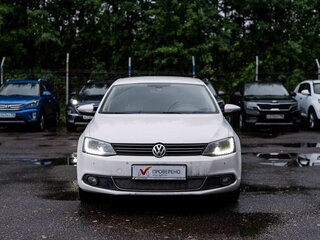 2014 Volkswagen Jetta VI, белый, 820000 рублей, вид 3
