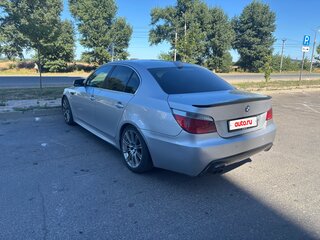 2003 BMW 5 серии 520i V (E60/E61), серебристый, 800000 рублей, вид 2