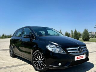 2013 Mercedes-Benz B-Класс 180 CDI II (W246), чёрный, 1150000 рублей, вид 4