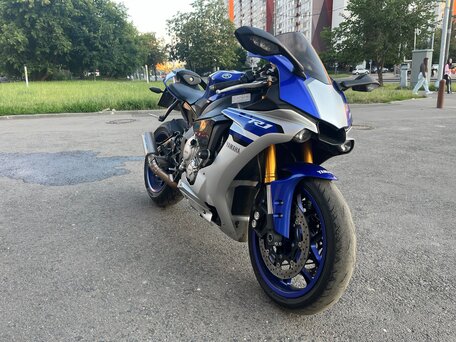 2016 Yamaha YZF-R1, синий, 1620000 рублей, вид 2