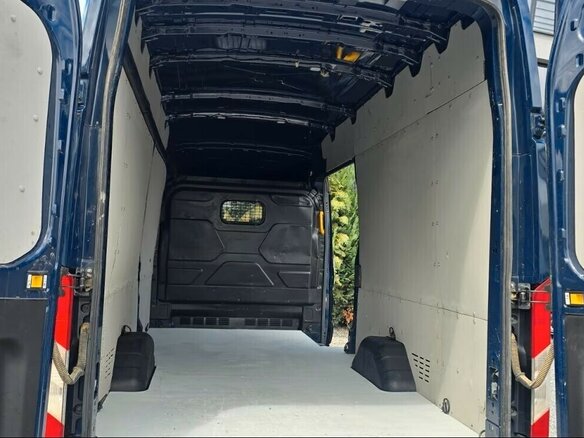 2023 Ford Transit, синий, 5400000 рублей - вид 11