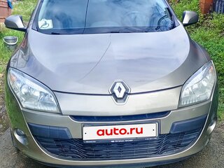 2012 Renault Megane III, бежевый, 570000 рублей, вид 1