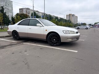 1998 Toyota Windom II (XV20), белый, 450000 рублей, вид 1