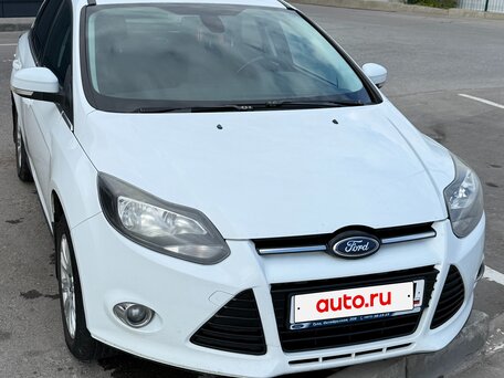 2012 Ford Focus III, белый, 700000 рублей, вид 2