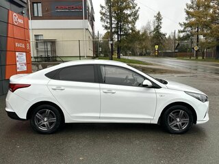 2020 Hyundai Solaris II Рестайлинг, белый, 1725000 рублей, вид 3