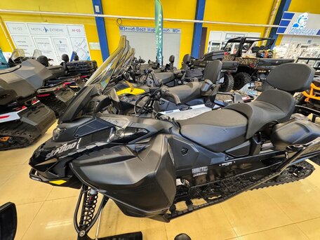2026 BRP Ski-Doo Expedition 900, чёрный, 1990000 рублей, вид 3