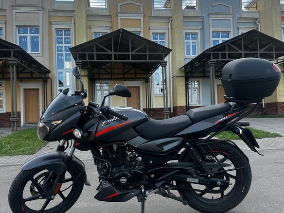 2022 Bajaj Pulsar 180, чёрный, 151000 рублей