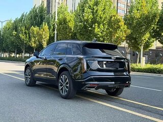 2025 Cadillac XT5 II, чёрный, 4705000 рублей, вид 4