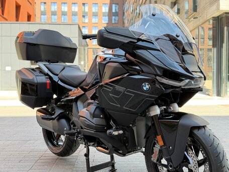 2025 BMW R 1300 RT, чёрный, 3350000 рублей, вид 1
