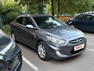 2011 Hyundai Solaris I, серый, 620000 рублей, вид 2