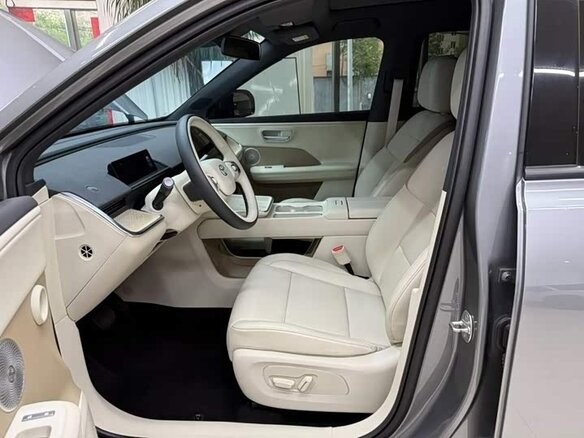 2026 Toyota bZ3X 58.3 kWh, белый, 3060000 рублей - вид 14