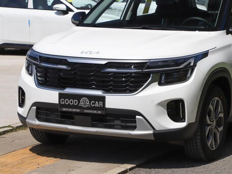 2026 Kia Seltos I Рестайлинг, белый, 2136000 рублей, вид 4