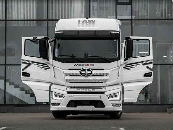 2024 FAW J7, белый - вид 4