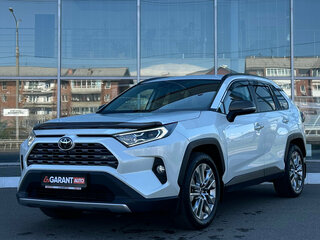 2021 Toyota RAV4 V (XA50), белый, 4135000 рублей, вид 2