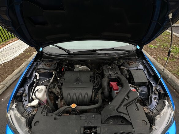 2010 Mitsubishi Lancer X, синий - вид 17