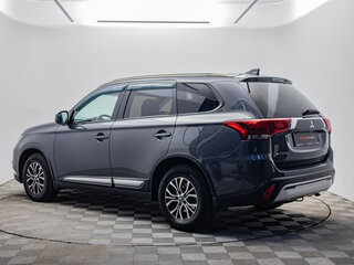 2019 Mitsubishi Outlander III Рестайлинг 3, серый, 1859000 рублей, вид 3