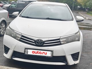 2015 Toyota Corolla XI (E160, E170, E180), белый, 1200000 рублей, вид 1