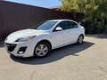 2011 Mazda 3 II (BL), белый