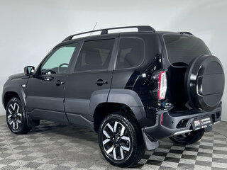 2026 Lada (ВАЗ) Niva Travel I Рестайлинг, чёрный, 1430000 рублей, вид 4