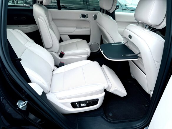 2024 Li Auto (Lixiang) L9 52.3 kWh I Рестайлинг, чёрный - вид 5