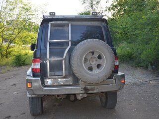 2009 УАЗ Патриот 3163 I, чёрный, 550000 рублей, вид 3