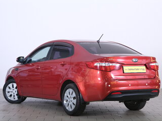 2013 Kia Rio 5-speed III, красный, 629000 рублей, вид 4