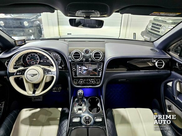 2018 Bentley Bentayga I, серый - вид 12