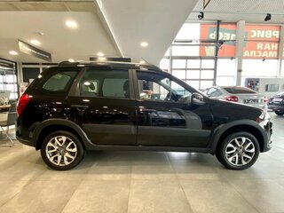 2026 Lada (ВАЗ) Granta Cross I Рестайлинг, чёрный, 1371000 рублей, вид 4