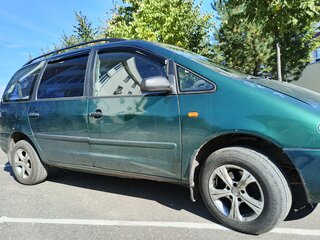 1997 Volkswagen Sharan I, зелёный, 299000 рублей, вид 3