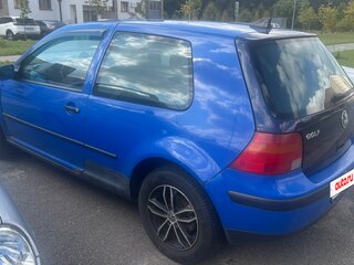 1998 Volkswagen Golf IV, синий, 295000 рублей, вид 3