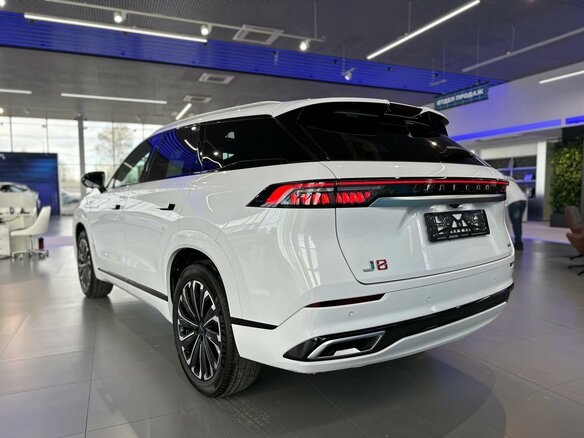 2025 Jaecoo J8, белый, 4569000 рублей - вид 3