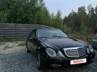 2004 Mercedes-Benz E-Класс 240 III (W211, S211), чёрный, 700000 рублей, вид 4