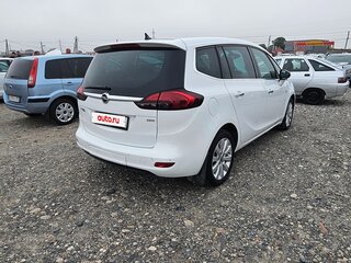 2013 Opel Zafira C, белый, 1150000 рублей, вид 4