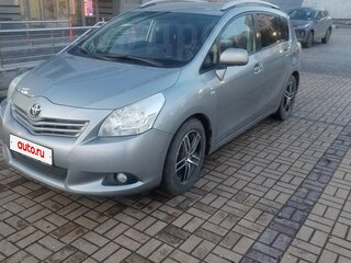 2011 Toyota Verso I, серый, 1050000 рублей, вид 1