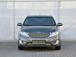 2014 Kia Rio 6-speed III, серый, 845000 рублей, вид 5